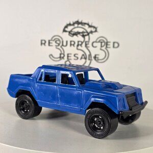 Vintage Plastic Tootsietoy Lambo 002 Toy Truck Blue